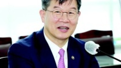 [복지 차관의 연금 이야기] ② 연금개혁의 지혜 “천천히 서둘러라”