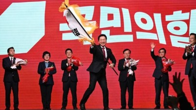 [양상훈 칼럼] 졸병 정치 시대